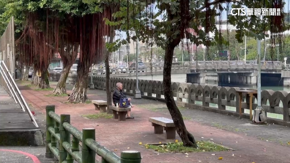 監督脫序男逾270天！　基隆警苦笑：變真保母了