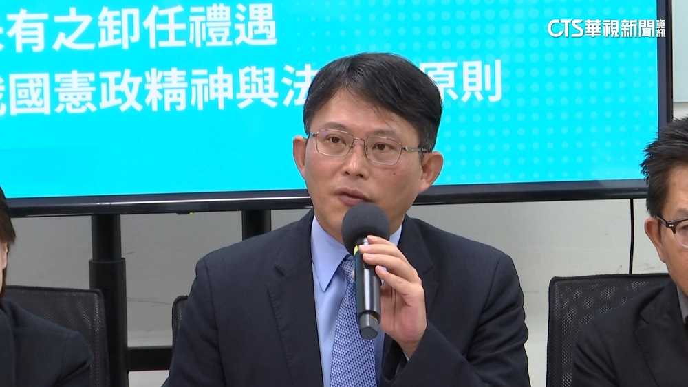 黃國昌咬「禁團令」依據　沈伯洋：中以法律戰侵台主權