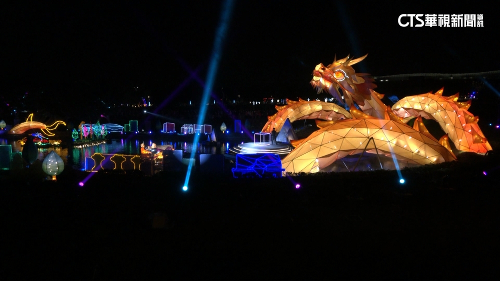 中台灣元宵燈會開幕4天狂吸124萬人潮　盧秀燕：展期延至2/28
