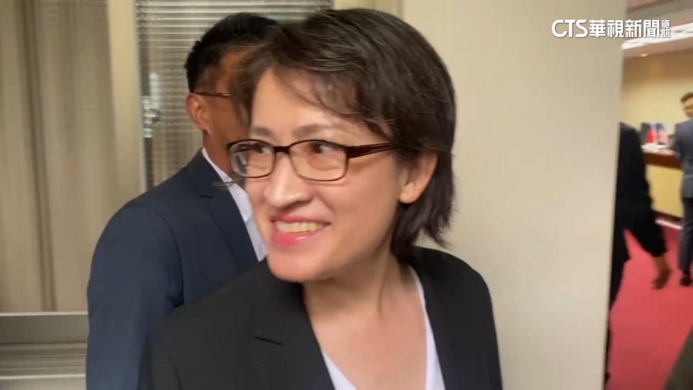 隨扈「休閒裝扮」護蕭美琴　國安局：依任務彈性調整