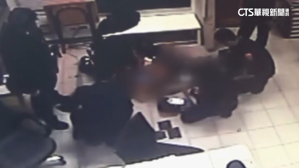 慣竊猝死派出所　疑警棍痛擊致胰臟破裂　恆春1警收押
