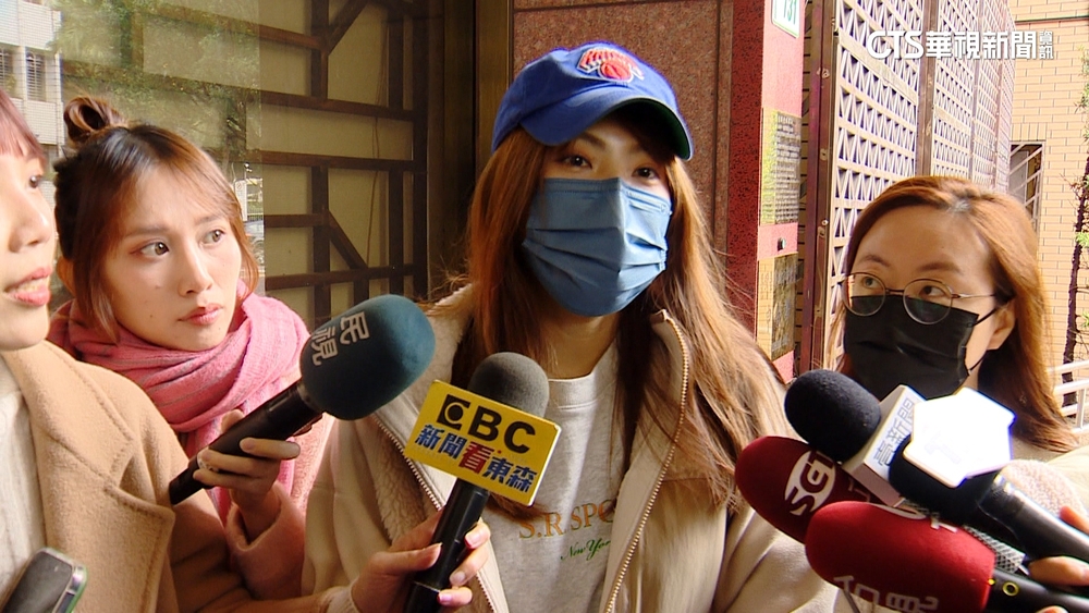 曾創300萬流量！　賣諮商筆記惹議　重創理科太太