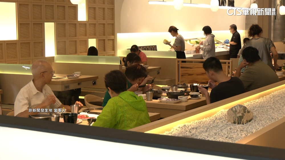 預約用餐遭拒還被嗆「黑名單」　民眾轟火鍋店刁難