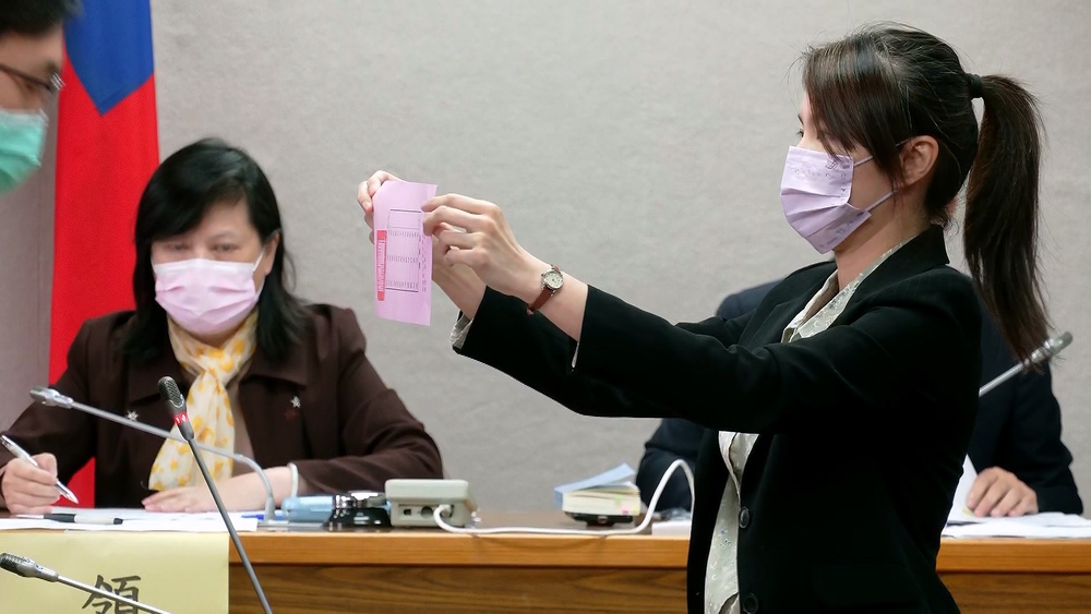 召委選舉結果出爐！民眾黨全投國民黨　8委員會藍綠各一席