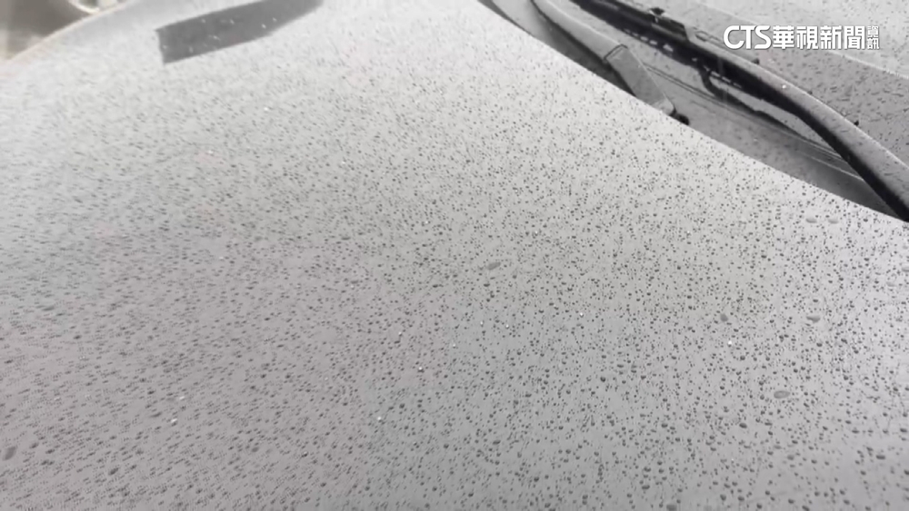 合歡山武嶺下冰霰　台14甲「大禹嶺-翠峰」段入夜封閉