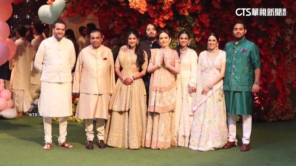 「亞洲首富」娶媳！　比爾蓋茲.祖克伯現身婚前趴