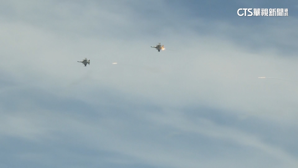 共機再擾台！　離淡水僅23海里　到我領空只需1分鐘