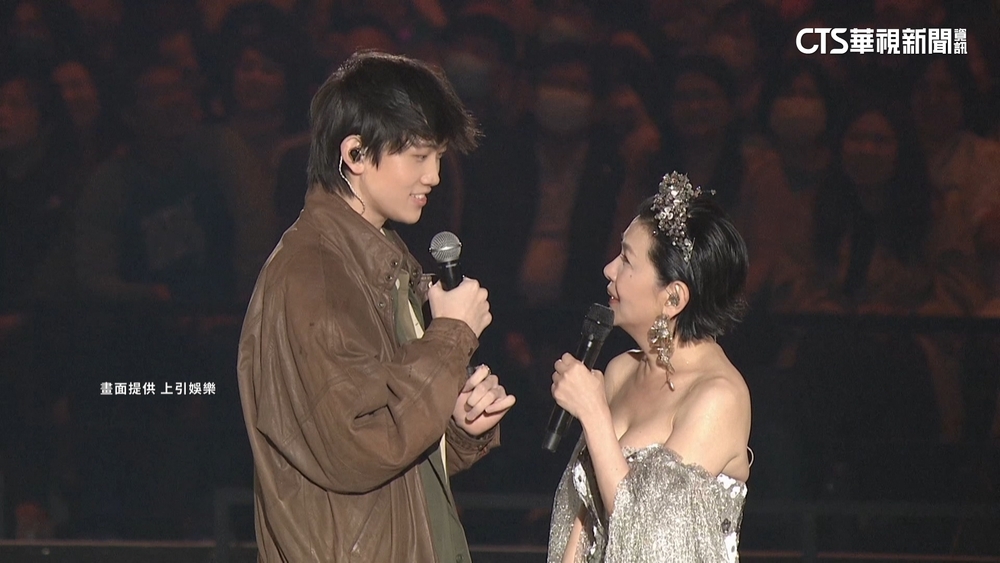 「帥兒突登台」　張清芳嚇哭：人生第一次失態