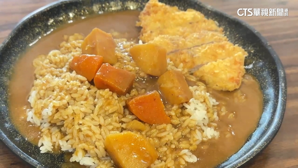 叫外送等1小時給1星！業者回換別間　「留言區過招」