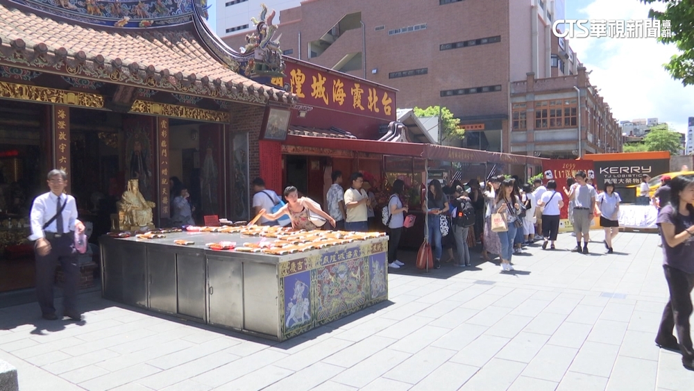 「單身經濟」興盛　餐飲.旅遊業搶食逾5千億商機