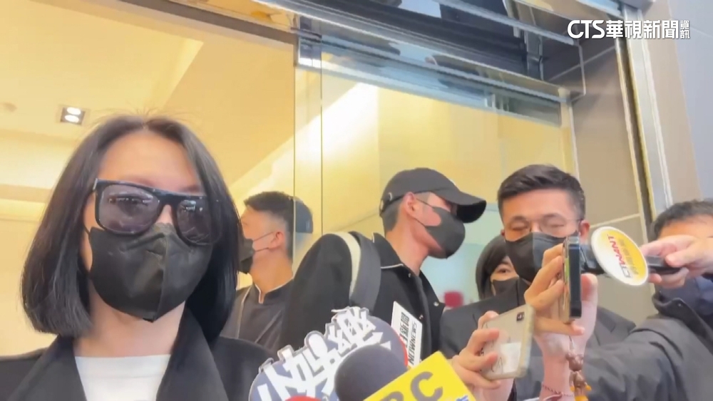 公公心肌梗塞逝　小S鞠躬感謝親朋好友悼念