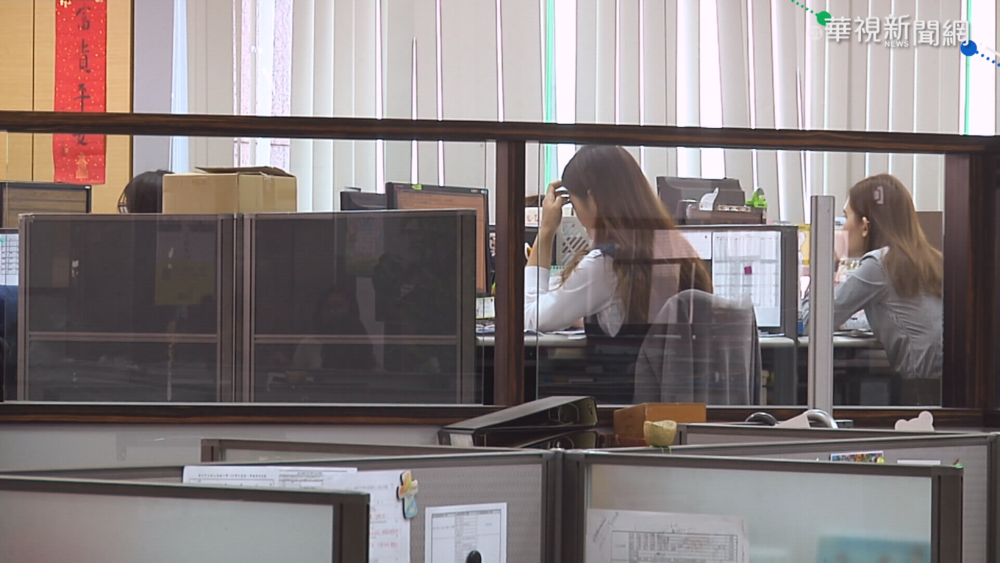 30歲男科技業上班 年薪180萬「存款2.7萬」　月光原因讓網友直呼：非常真實