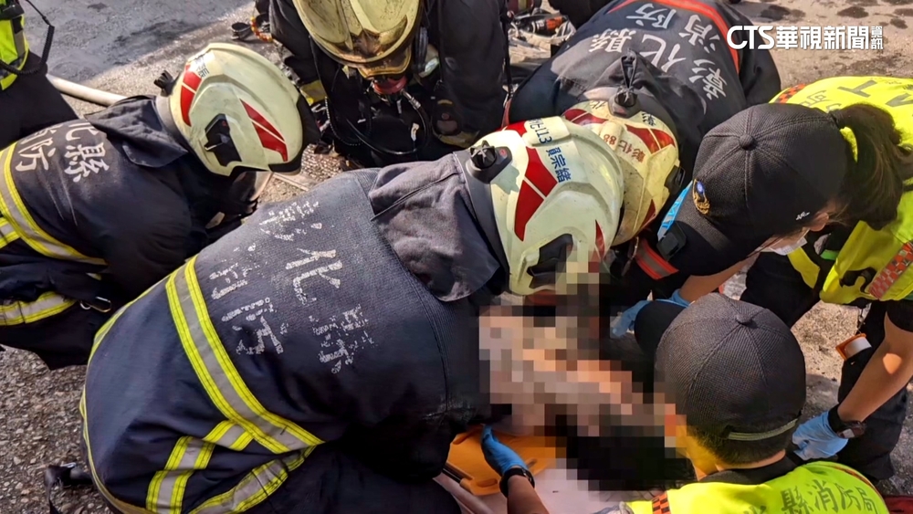 彰化透天厝驚竄火！　23歲姪.40歲叔嗆昏送醫