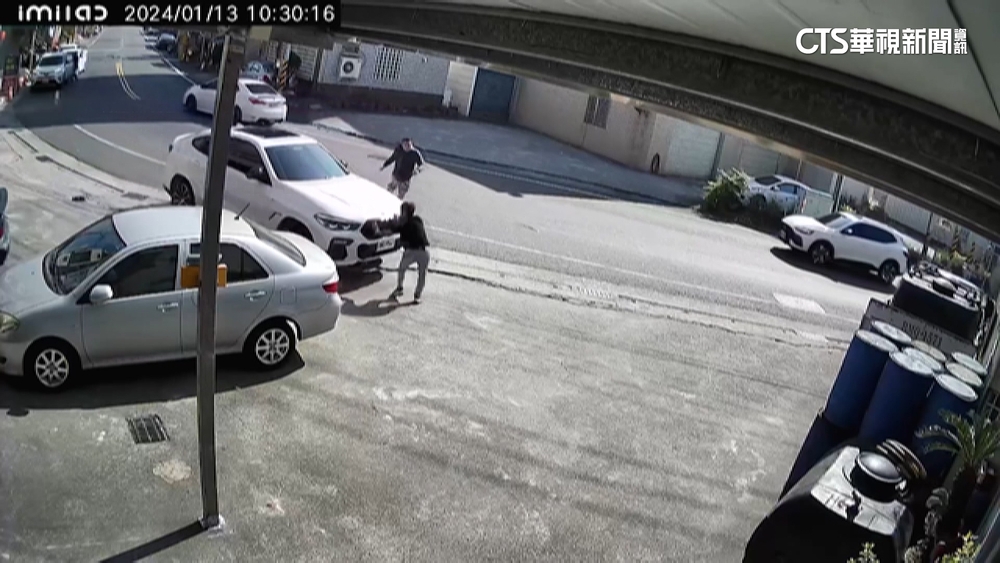 為爭家產！　兄開車衝撞胞弟　依殺人未遂法辦