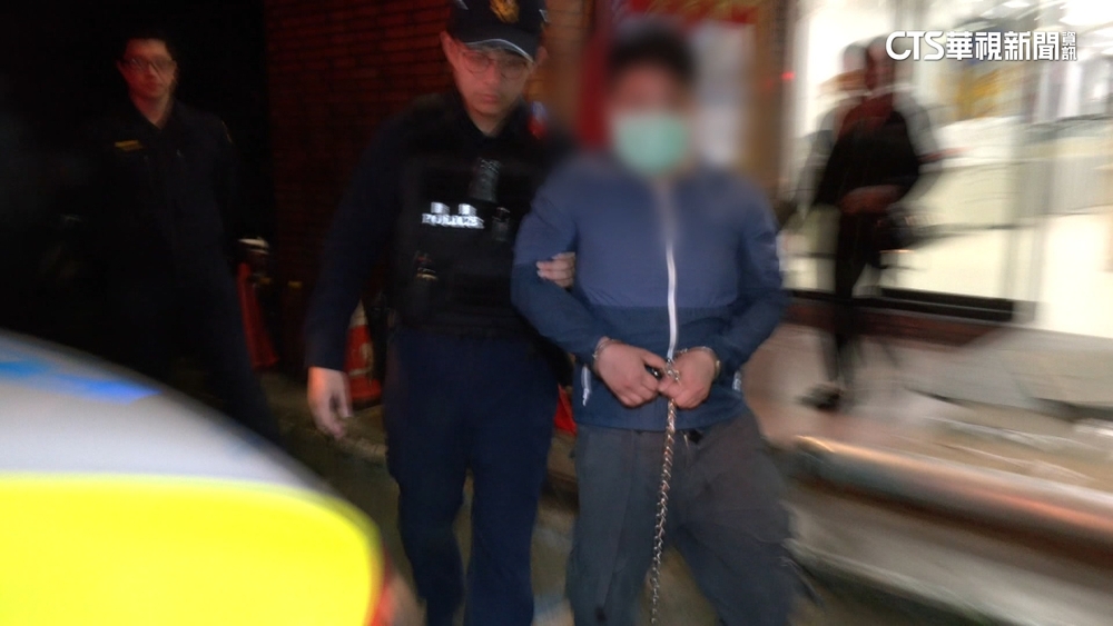 恐怖！裕隆城旁「隨機攻擊」3濺血　通勤族驚求救