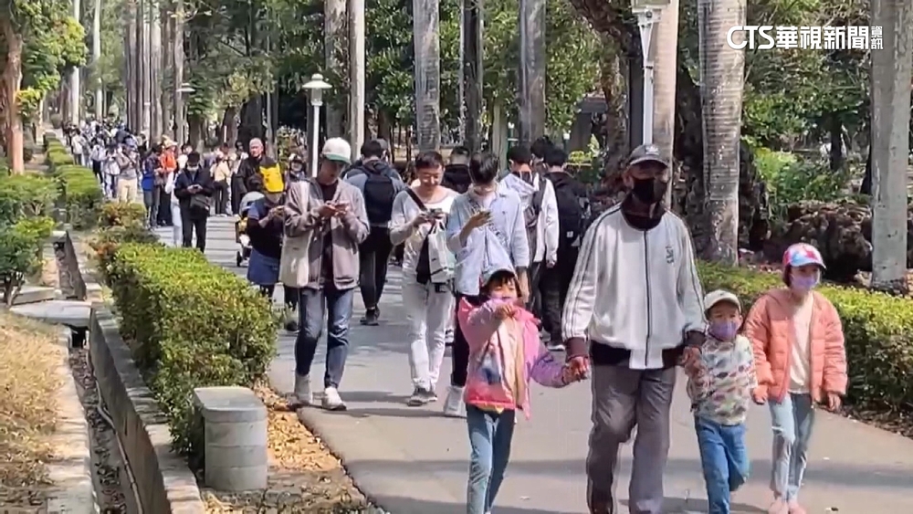 寶可夢盛典+燈會人潮加倍　安平老街業績漲3成