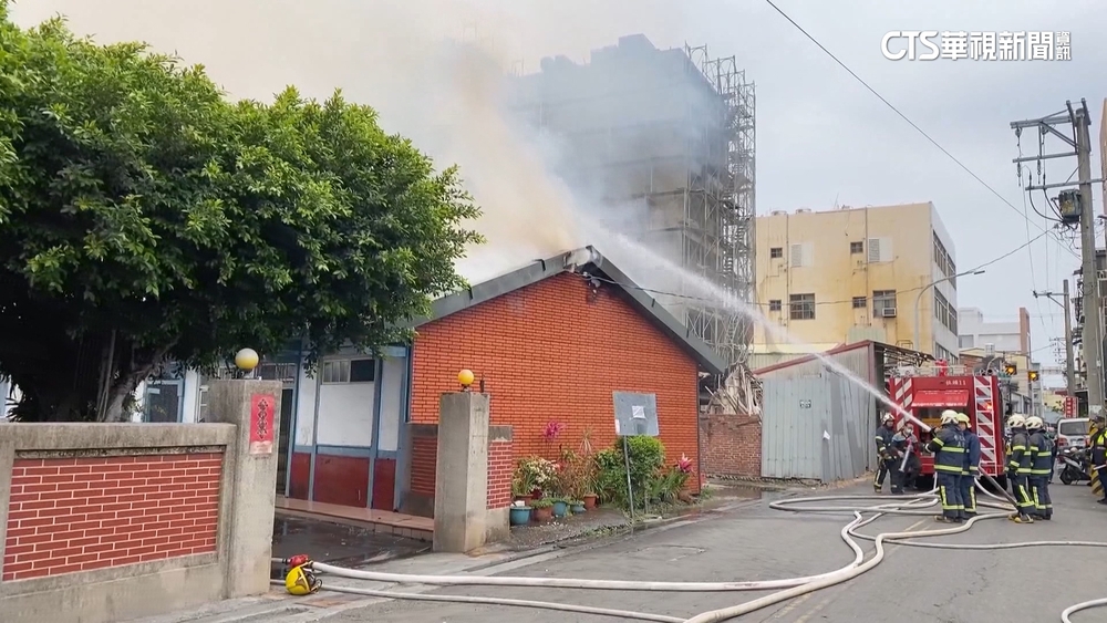 疑鄰宅燒柴波及　彰化古蹟「壽山堂」付之一炬