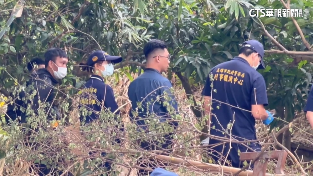 高雄驚傳女嬰棄屍案！　果農巡視發現嚇壞報警