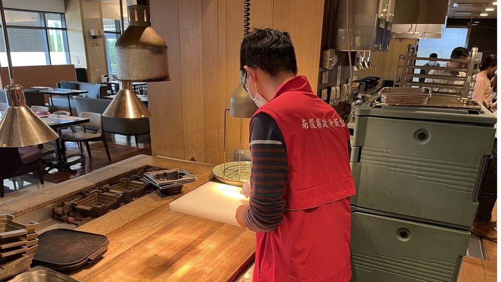 南投旅遊團11人腸胃不適「疑食物中毒」　衛生局要查了