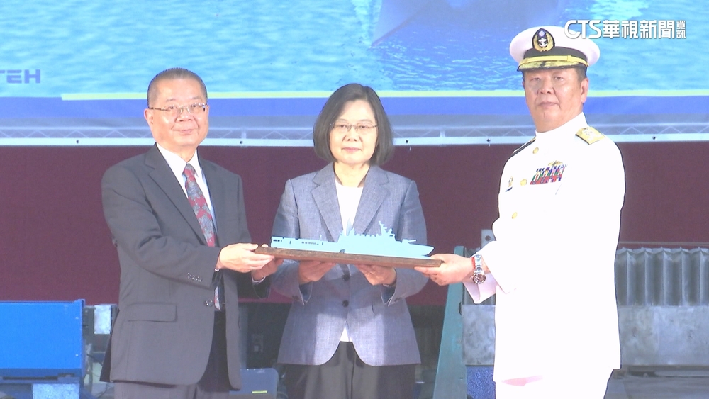 陸官校慶「踢正步」掀議　賴將出席？專家：樂觀看待