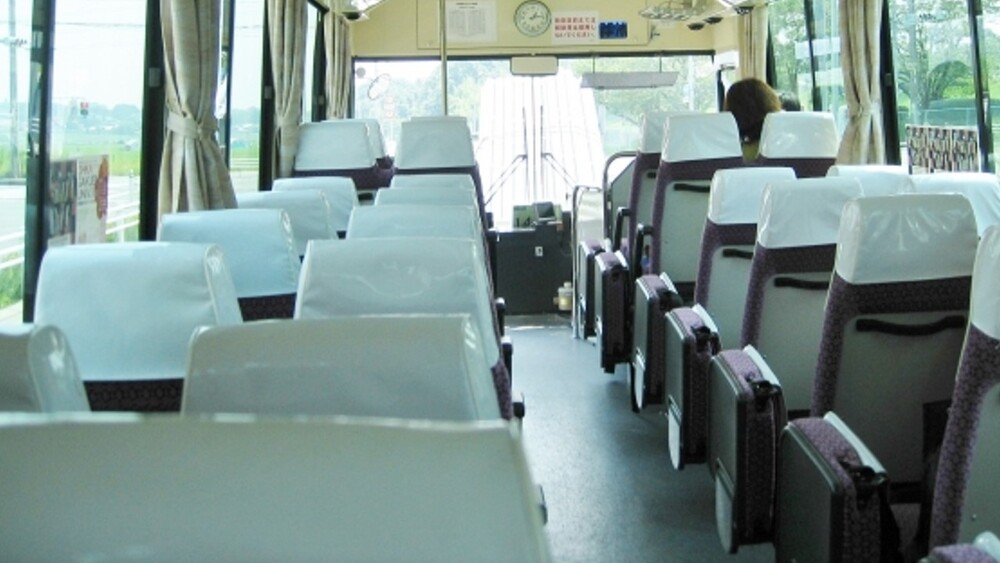 彰化國三女搭校車遭性侵20分鐘　法院判少年和父親賠50萬