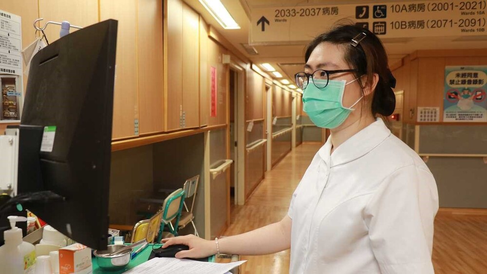 全台護理荒！這醫院推「護理人員準時下班」 年薪上看百萬