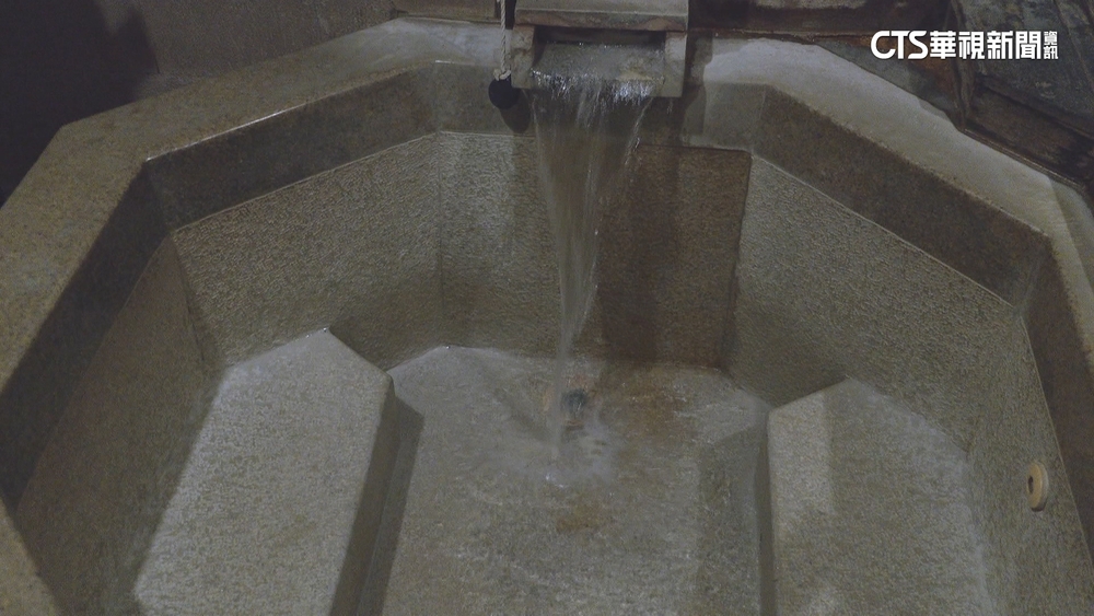 北投知名溫泉再爆偷拍　業者：已加裝竹片鐵網