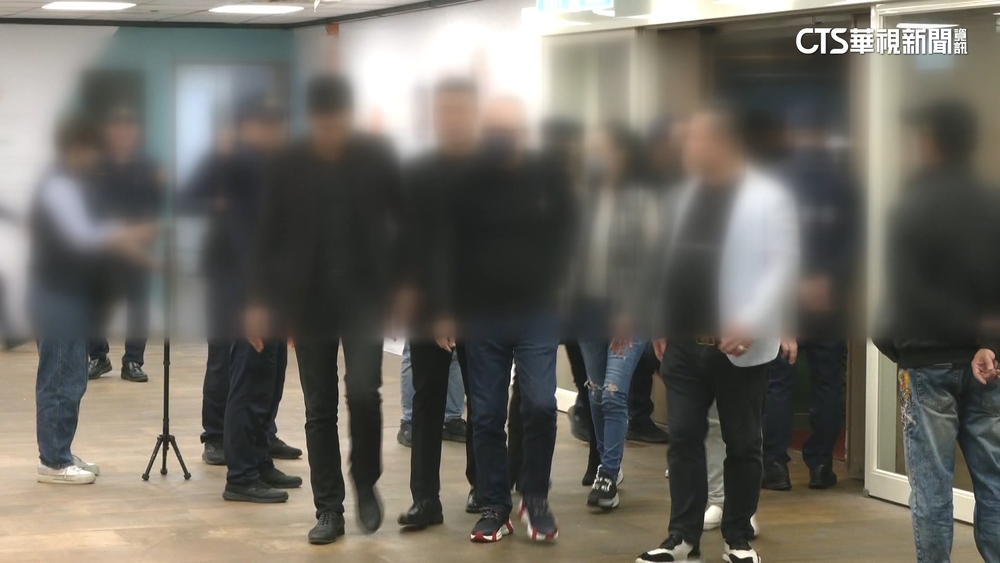 天道盟要角「韋小寶」辦彌月酒　中山分局長帶隊戒備