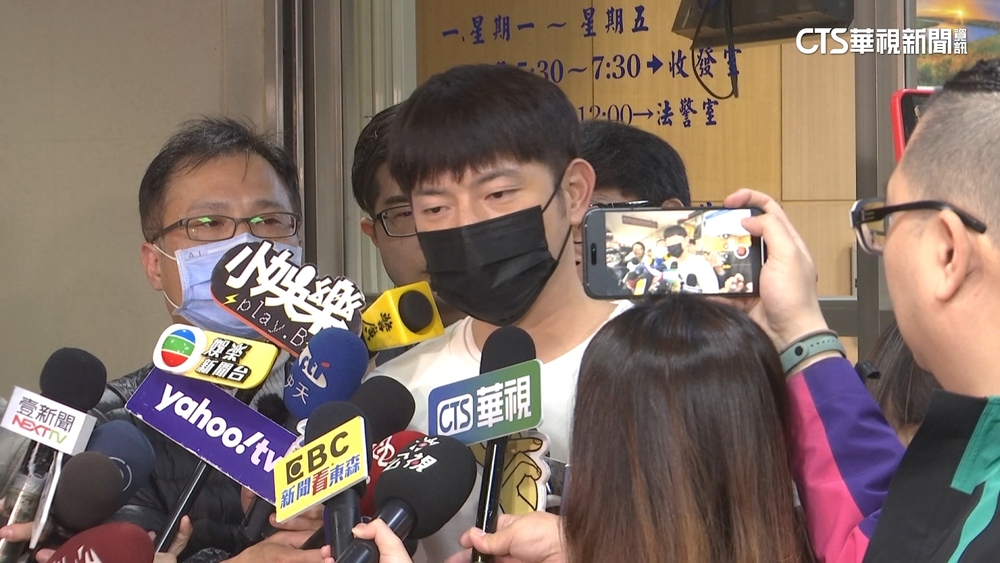 宥勝陷性騷爭議　沉潛半年現身公益顯消瘦