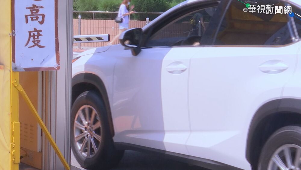 男友為省停車費　車停三重再搭公車回北車 讓她直呼「丟臉」 一票網勸：別分！