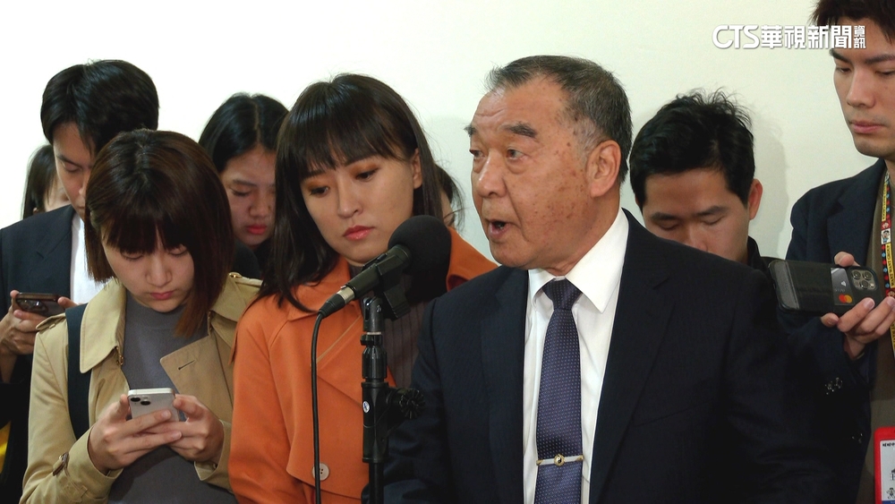 自戕案憲兵站2歇2班表曝　邱國正：若造假就移送