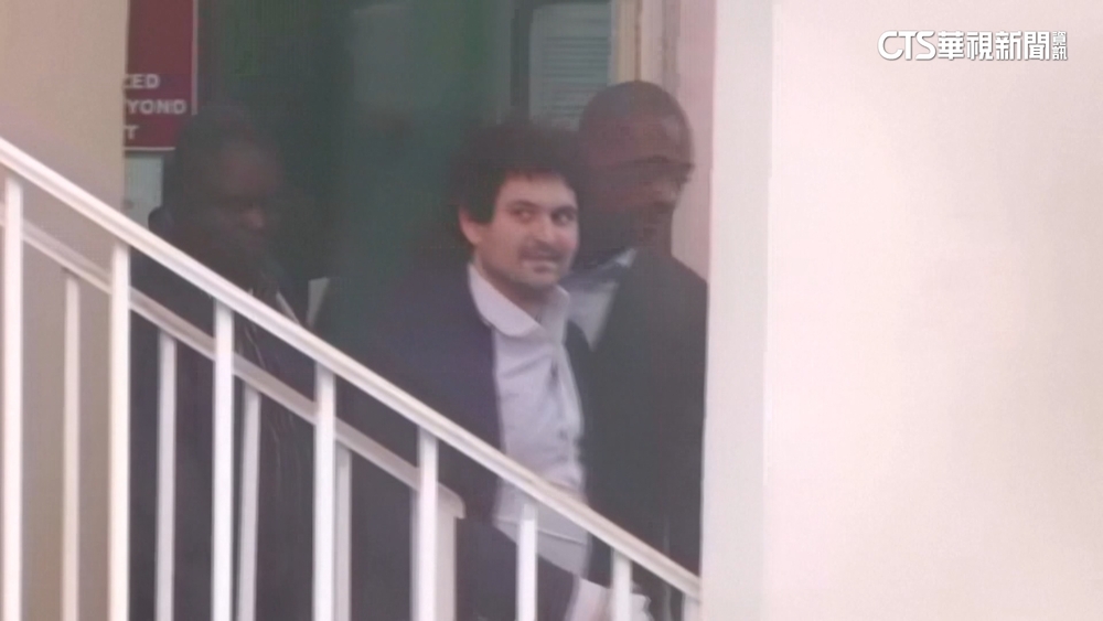 加密幣FTX創辦人竊客戶約NT兩千多億　判刑25年