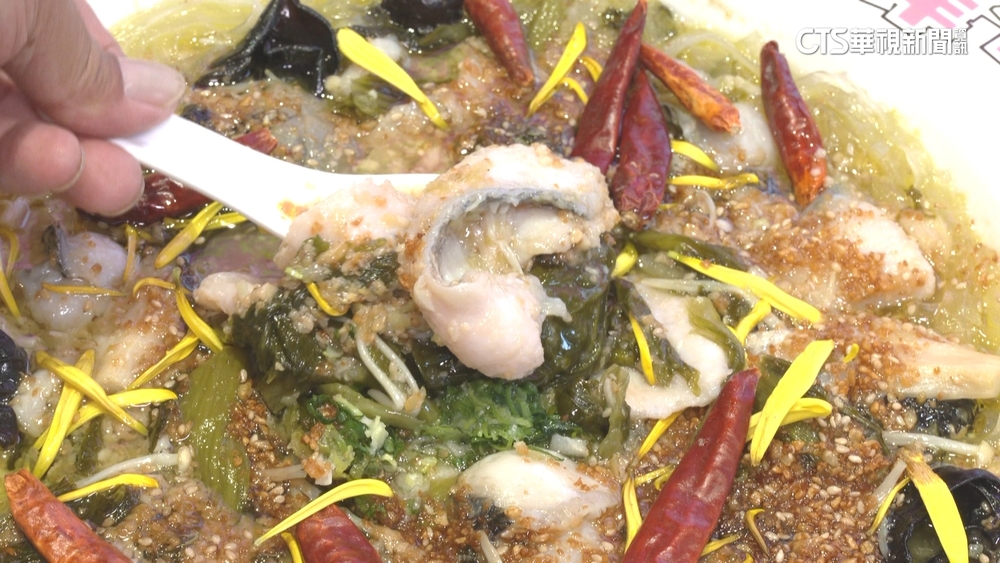 酸爽開胃酸菜魚台中暴紅　業者估年商機上看20億