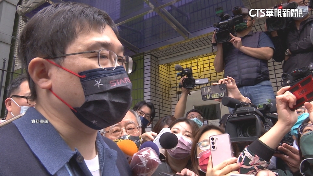 長榮股東告張國華　外界認為委任律師「張國煒御用」