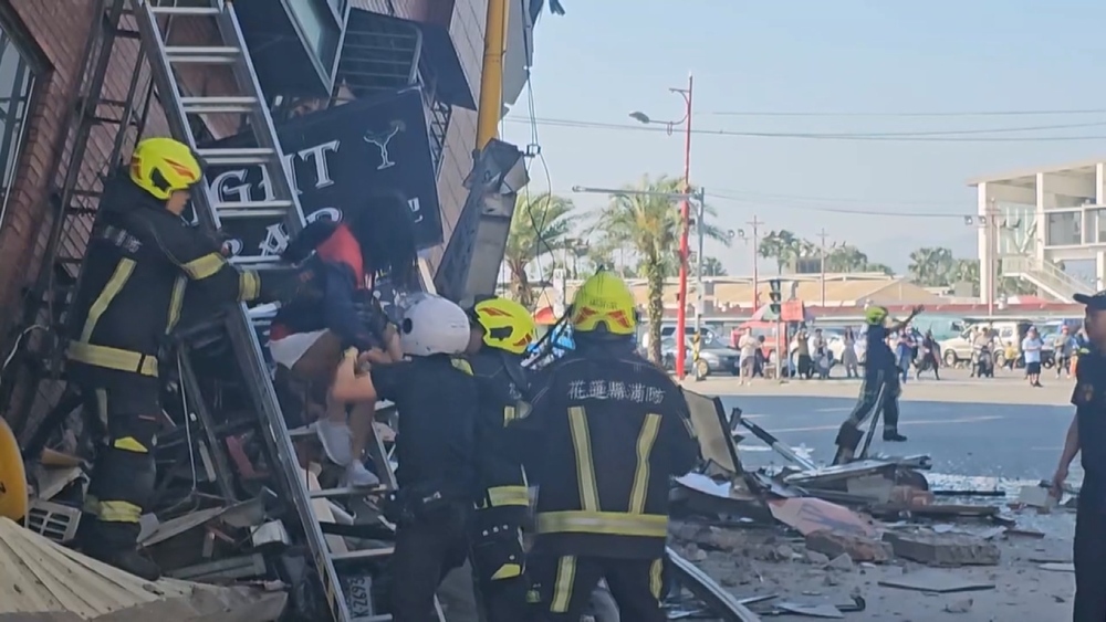 天王星大樓民眾獲救