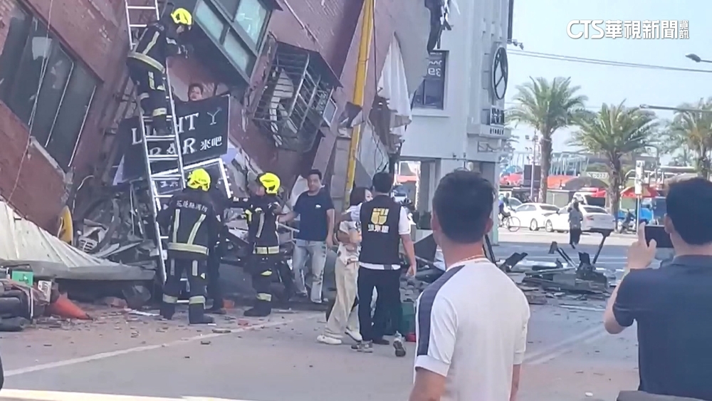 花蓮天王星大樓傾斜　22人已救出.1人待救