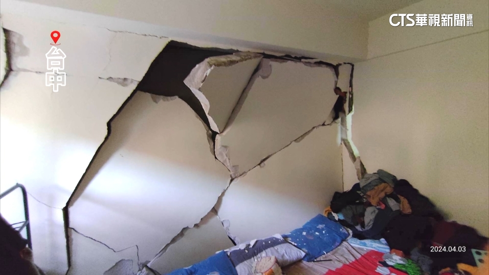 挺過921！台中「美麗殿」遇強震　房間牆裂住戶驚