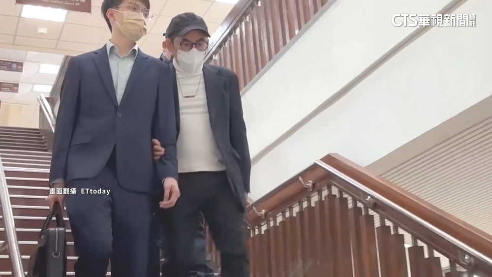 黃子佼又遭控性侵　律師澄清「僅7不雅片」挨轟