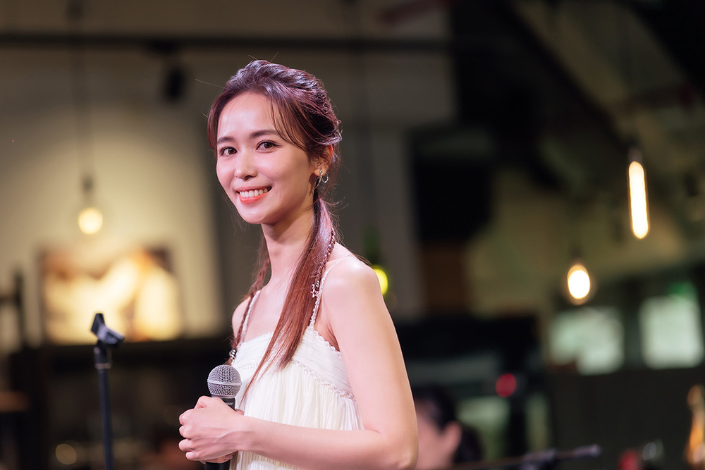 宣布終止與黃子佼的經紀合約　陳明珠：已嚴重牴觸我的道德底線