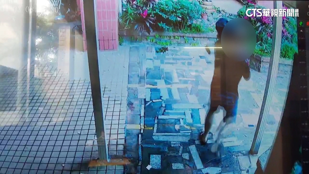 強震來襲勇父抱稚子急逃命　　「摔倒骨折」仍緊護兒