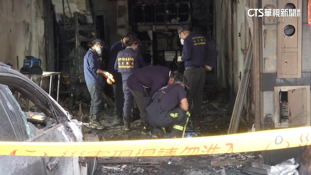 前門遭反鎖.後門差一步　表姊妹被濃煙嗆昏葬火海