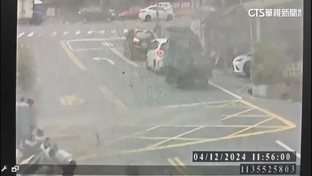 桃園平鎮瓦斯行氣爆　2人全身50%燒燙傷急送醫