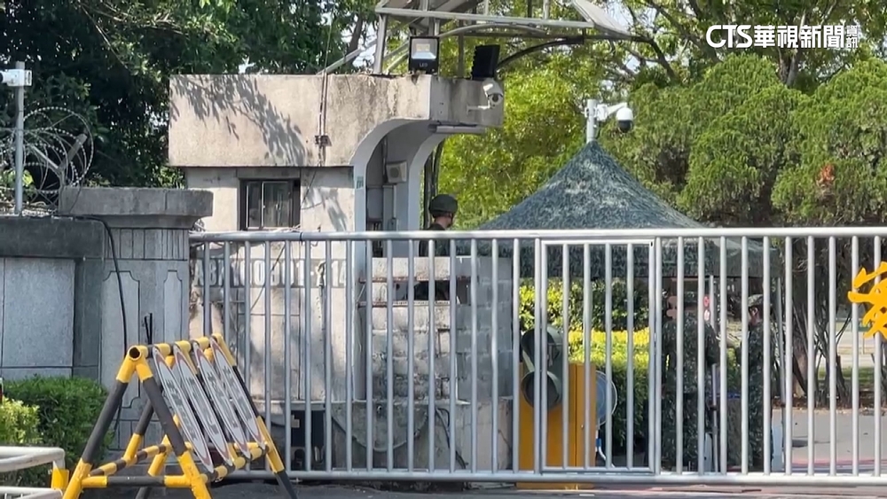 首例1年義務役逃兵！　疑「適應不良」致電前女友接應