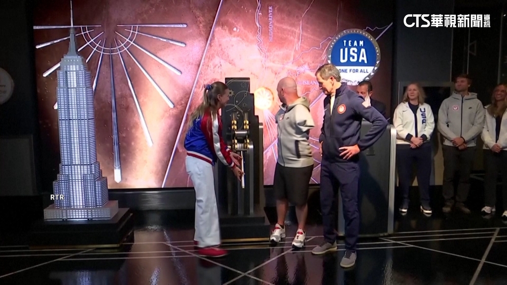 巴黎奧運開幕倒數100天　美國隊帝國大廈點燈