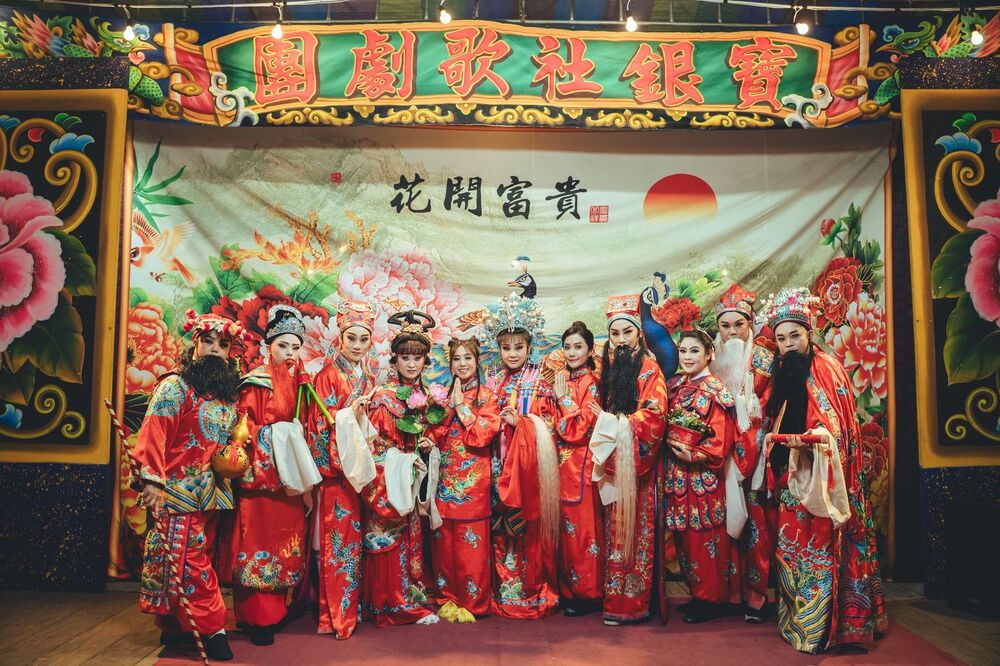 《勇氣家族》寶銀社歌劇團演出後合照