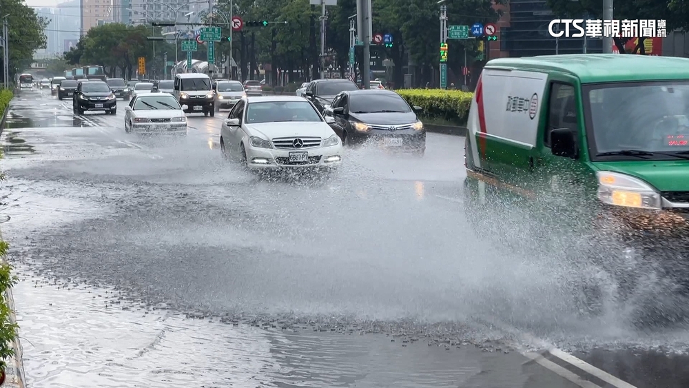 雨彈炸中部！　中彰苗傳災情　氣象署：週五雨最大