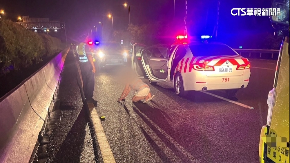 一路逆馳國道20公里！　女駕駛遭攔跪求饒　酒測0.55