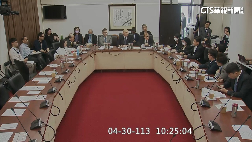 立院表決戰！　藍白聯手強勢通過「凍漲電價案」