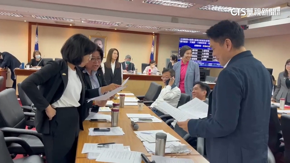 藍主張應稱中國「大陸」　傅崐萁：不能牴觸憲法