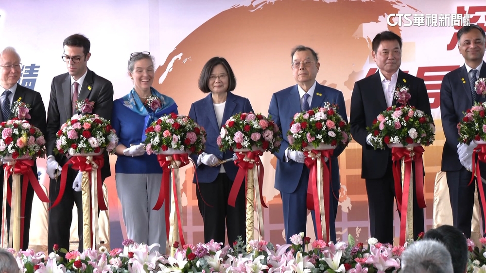 力積電銅鑼廠啟用　黃崇仁秀「晶片外交」成果